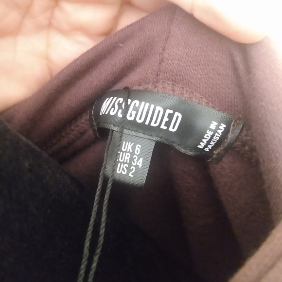 Cropped hoodie - Picture 4 of 4